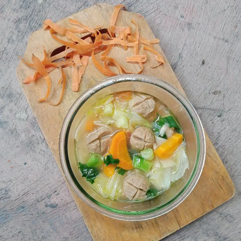 Sop makoroni bakso