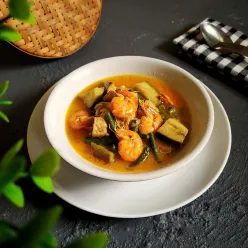 Lodeh tempe, terong, kacang & udang