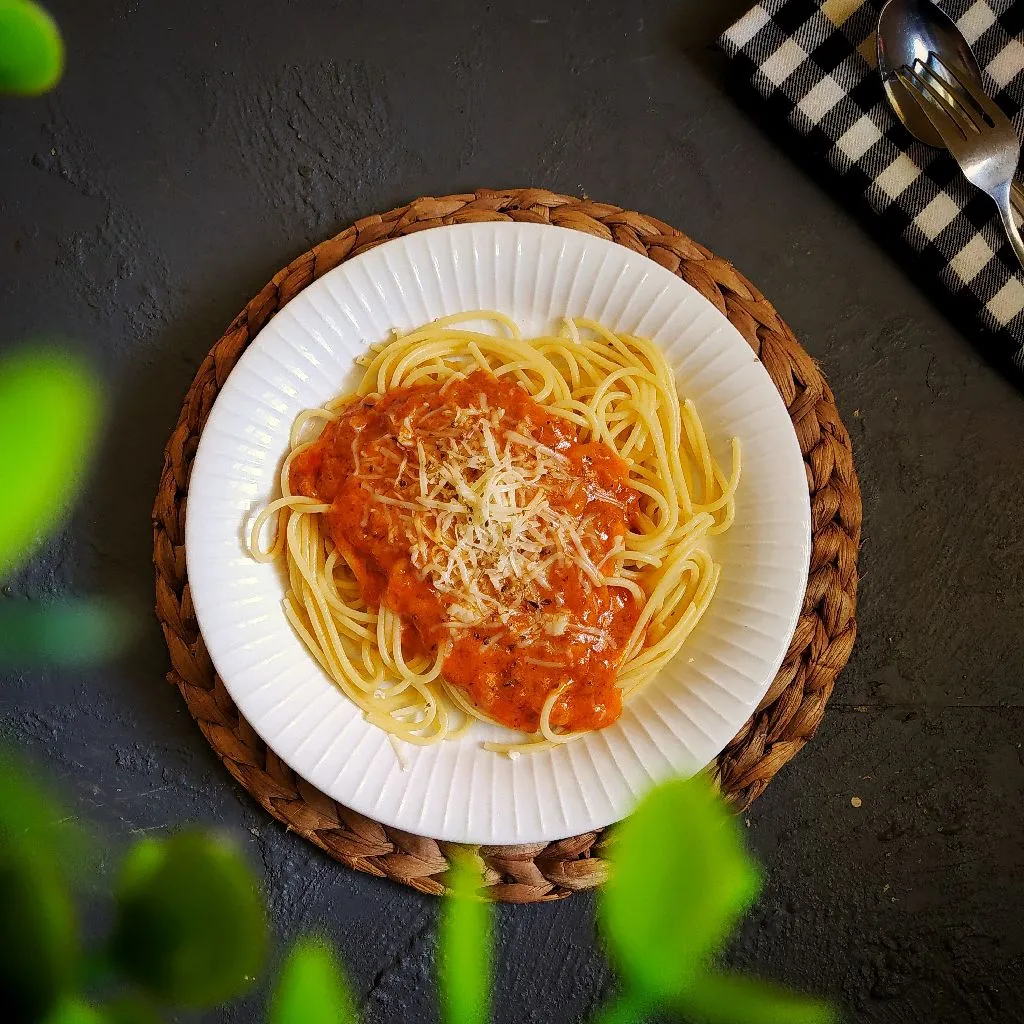 Creamy Spaghetti Bolognese