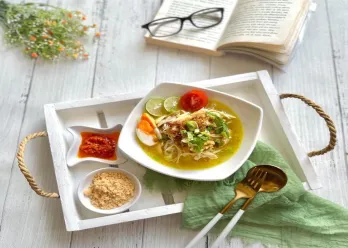 Soto Ayam Suwir