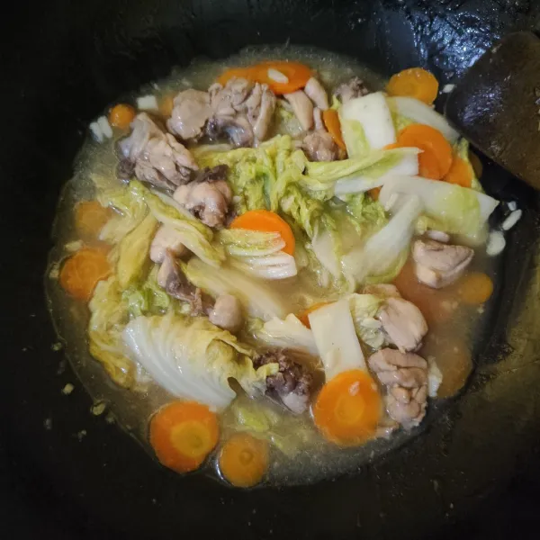 Masak hingga mengental, kemudian matikan api.
