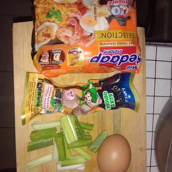 Siapkan bahan utamanya