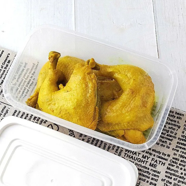 Ayam Ungkep Bumbu Kuning