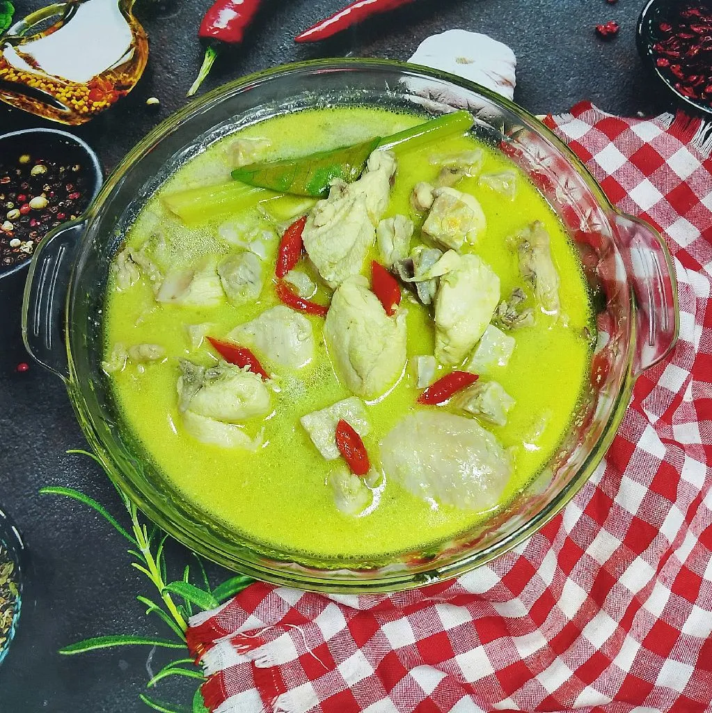 Ayam Gulai Kurma