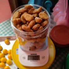Simpan di toples, jika pakai tabung ukuran 600 ml kurang lebih jadi 2,5 toples. Bisa buat bakulan juga. Semoga bermanfaat.