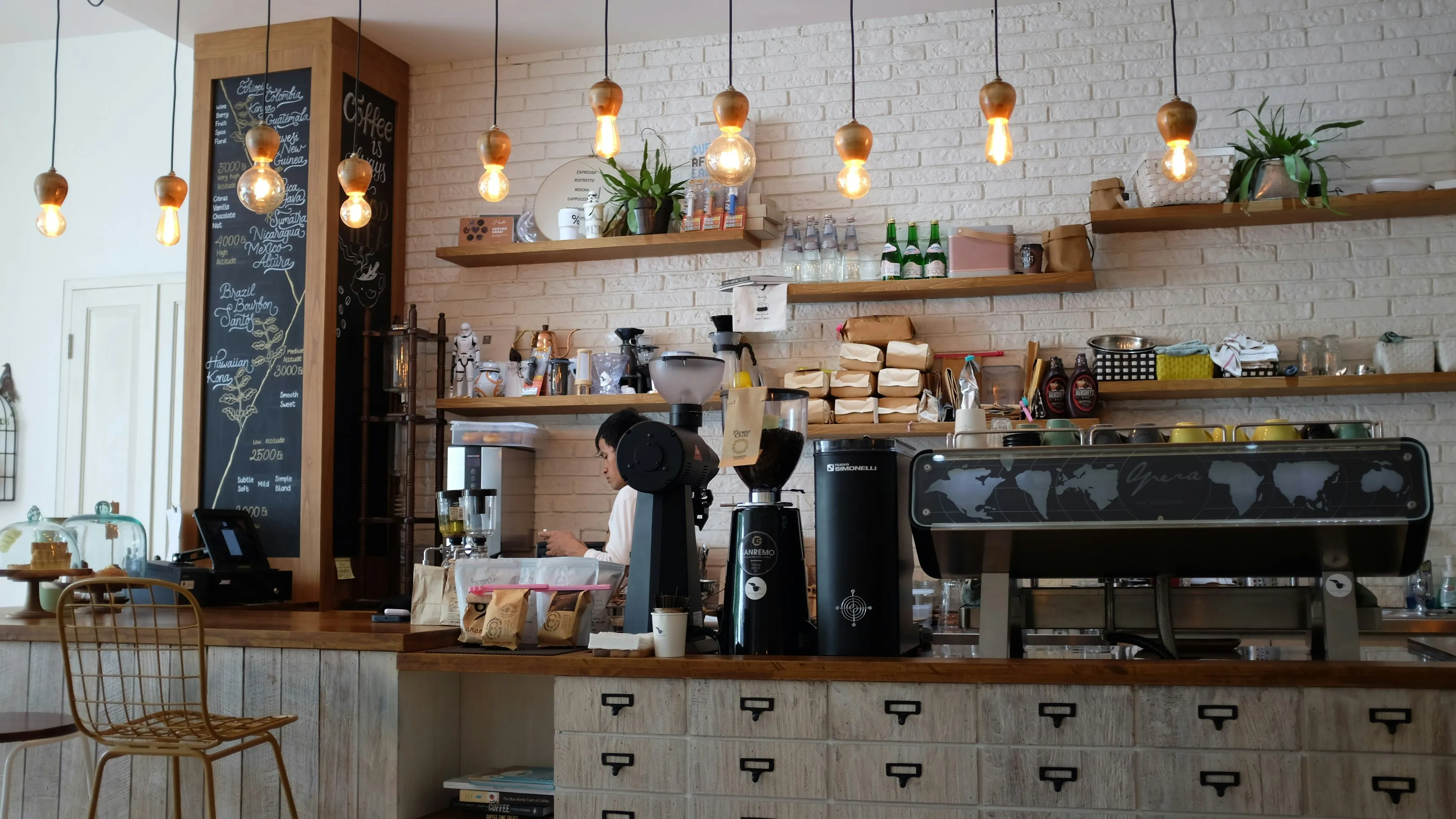 10 Coffee Shop di Kemang, Kekinian dan Instagramable