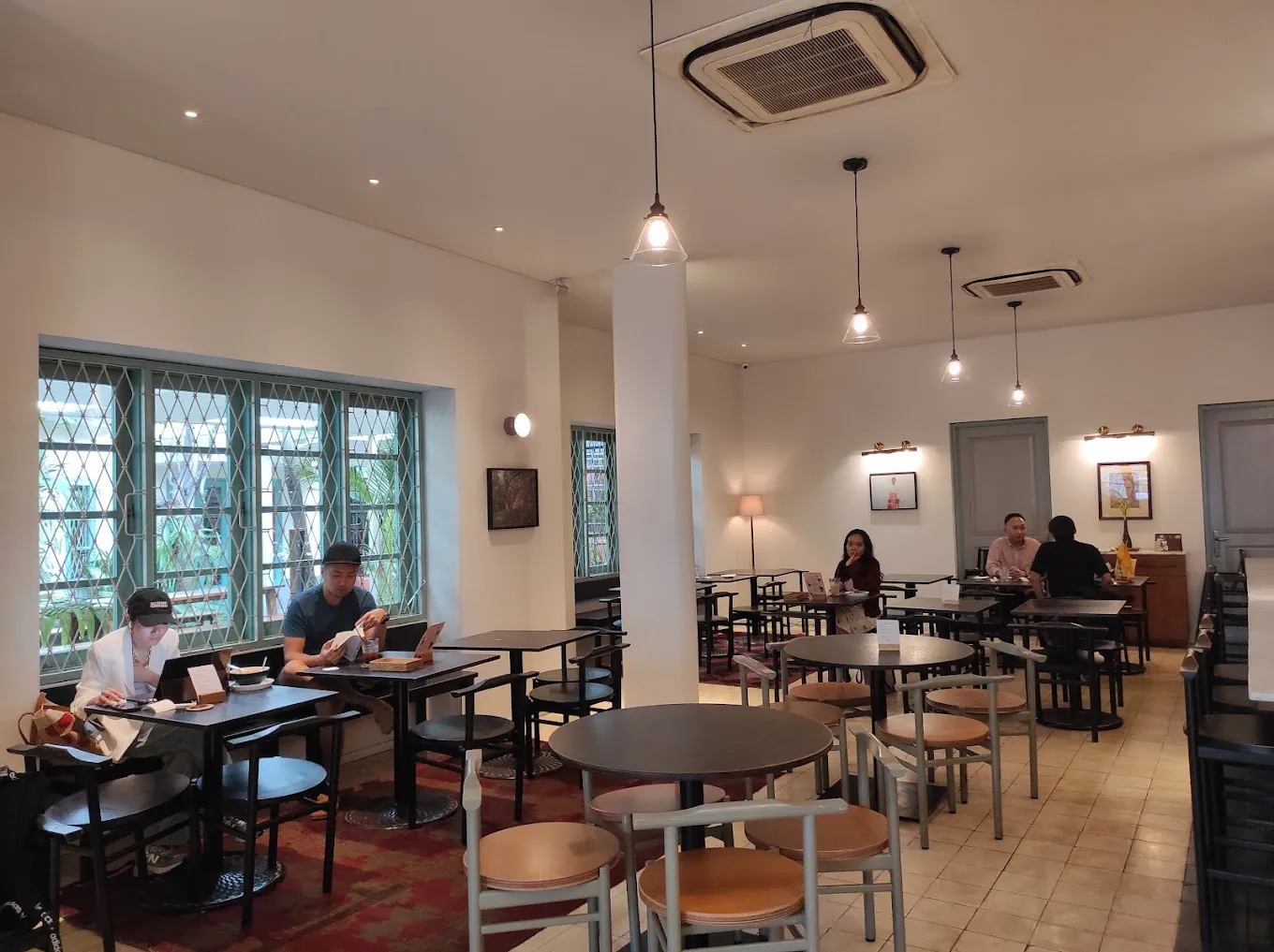 10 Coffee Shop di Menteng yang Wajib dikunjungi
