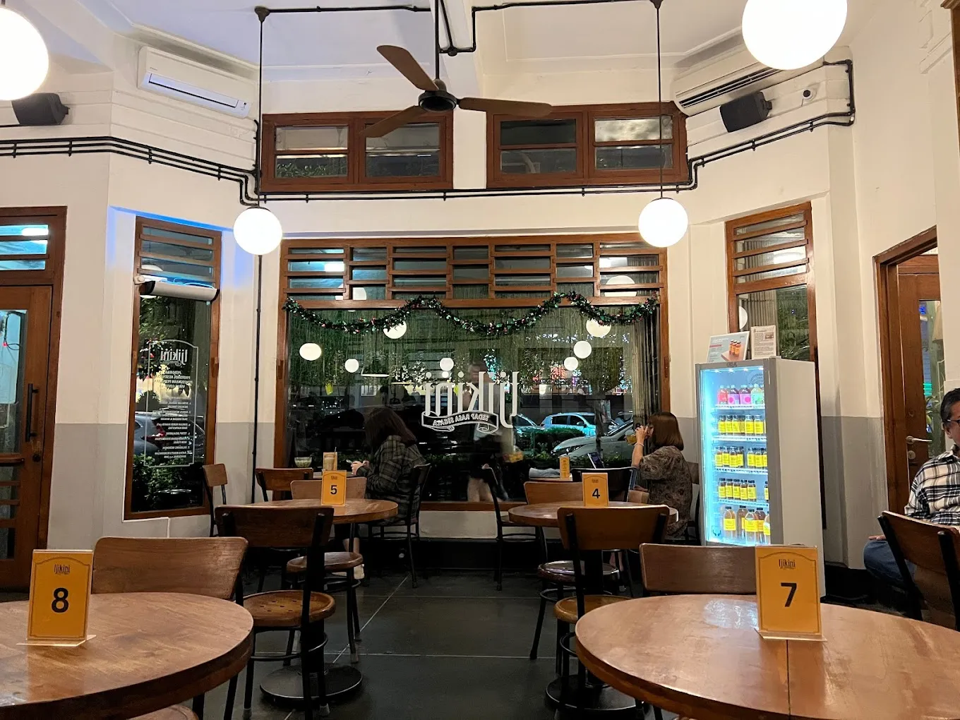 coffee shop jakarta barat Kedai Tjikini