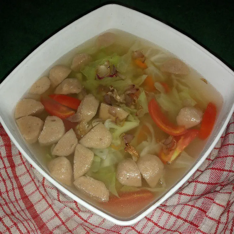 Sop Bakso Hangat