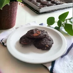 Full Chocolate Cookies