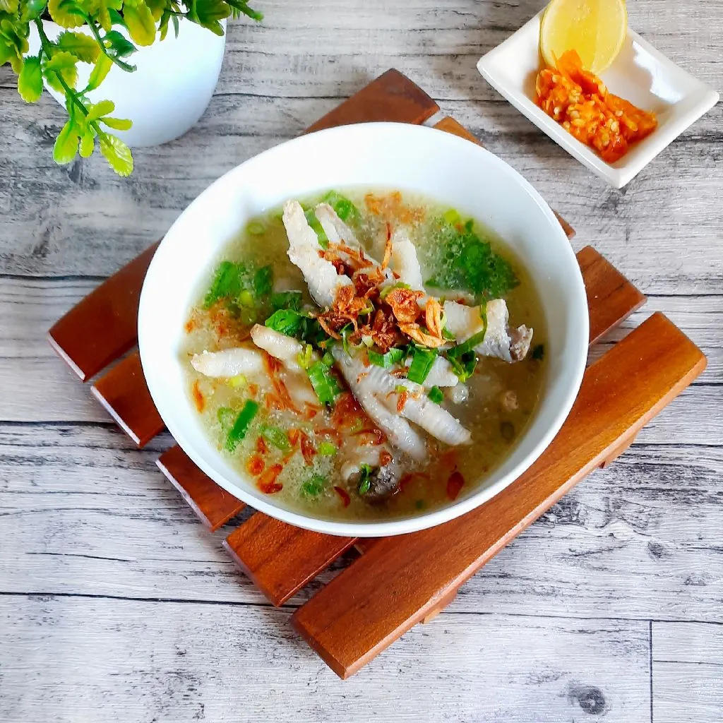 Soto Ceker Kemiri