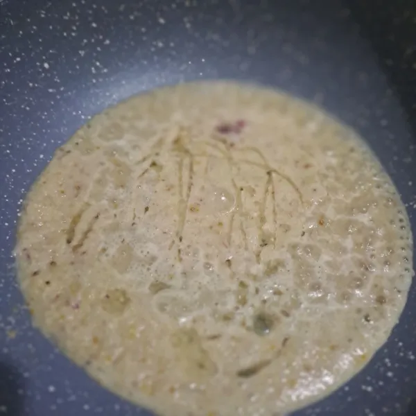 Tumis bumbu halus sampai harum
