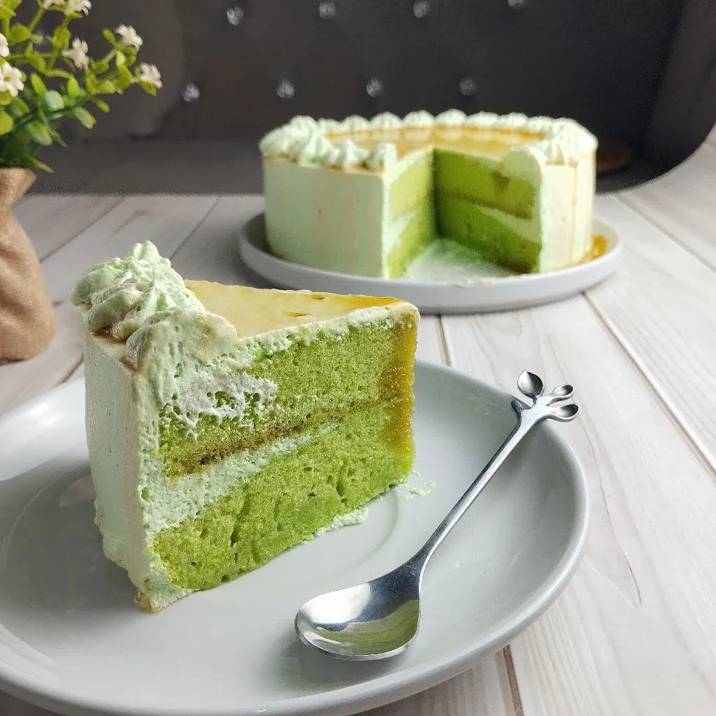 Pandan Caramel Cake