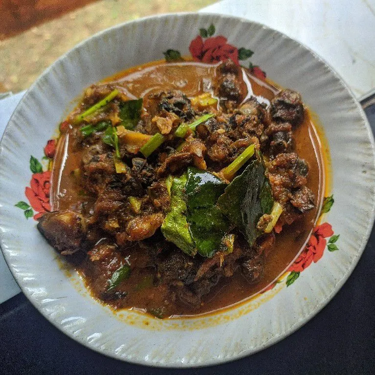 Keong rempah pedas manis