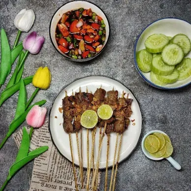 Sate sapi bumbu manis