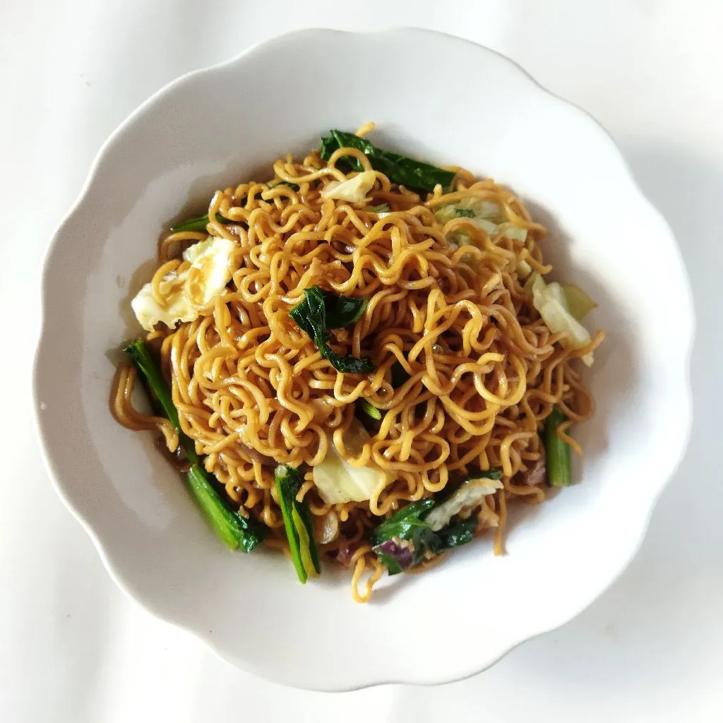 Mie Instan Bawang Sawi