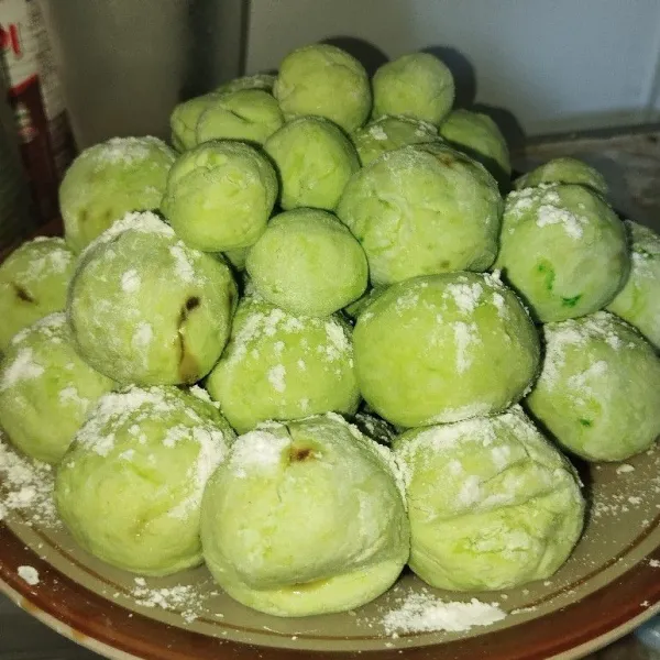 Siap direbus! Rebus sampai adonan mengapung.