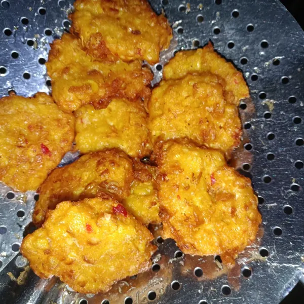 Goreng hingga kuning keemasan