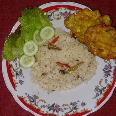 Nasi Liwet Khas Sunda