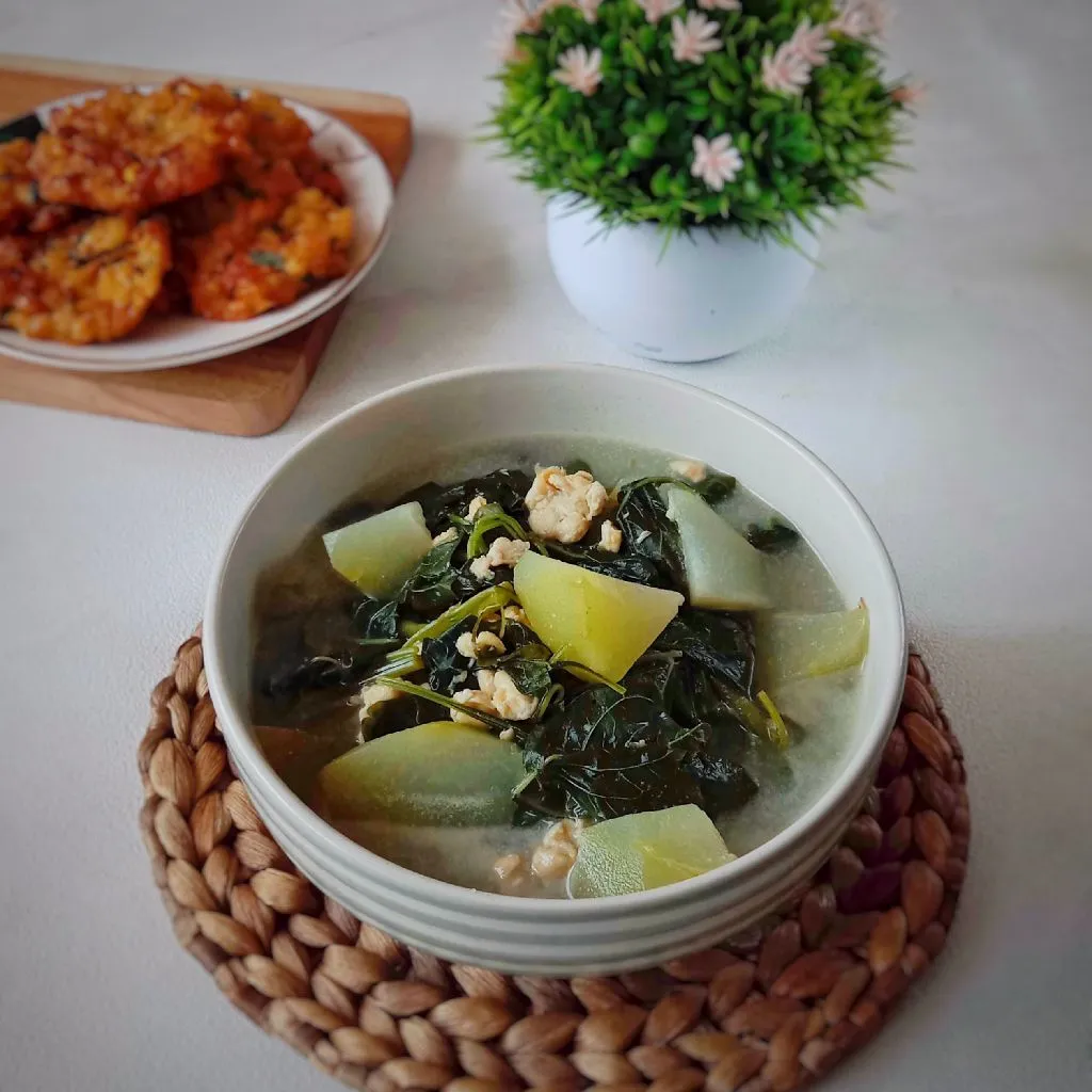 Sayur Bobor Bayam Labu Siam