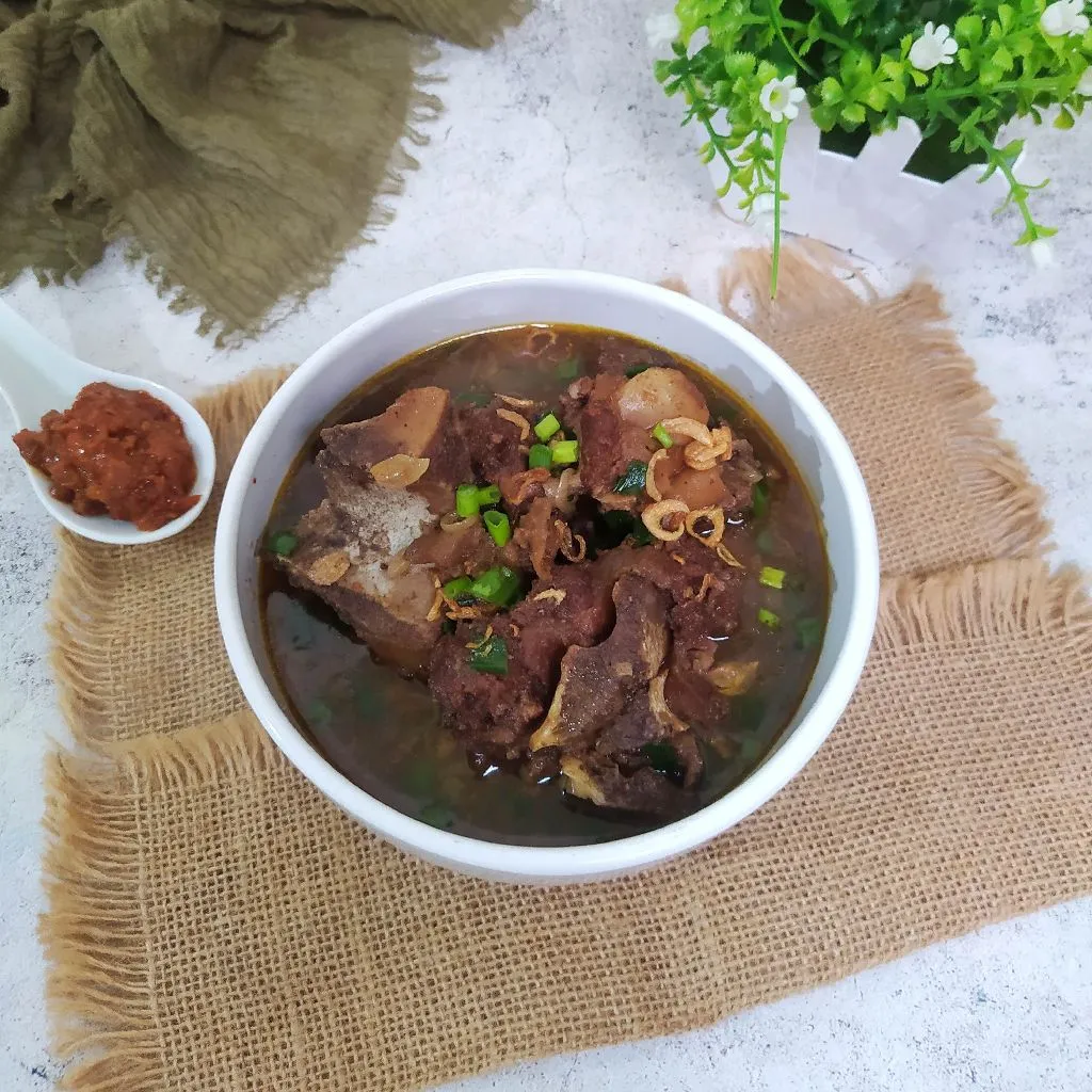 Sop Konro Khas Makassar