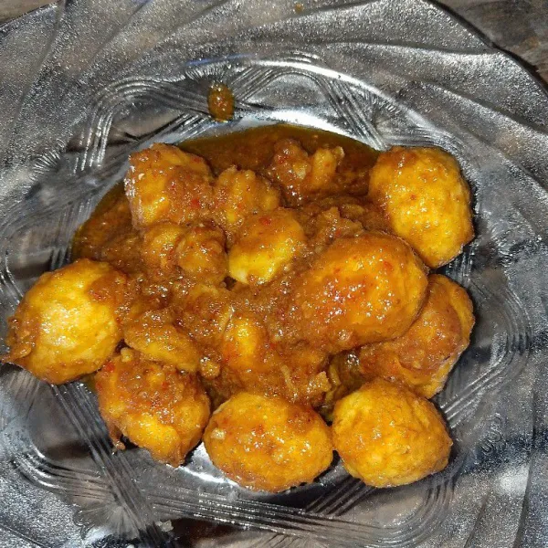 Siap dihidangkan bersama teman nasi.