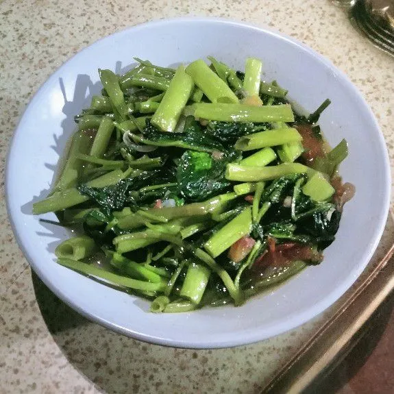 Kangkung Tumis Ala Resto