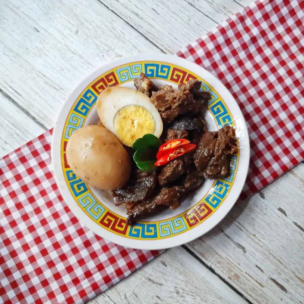 Baceman Daging Sapi Telur