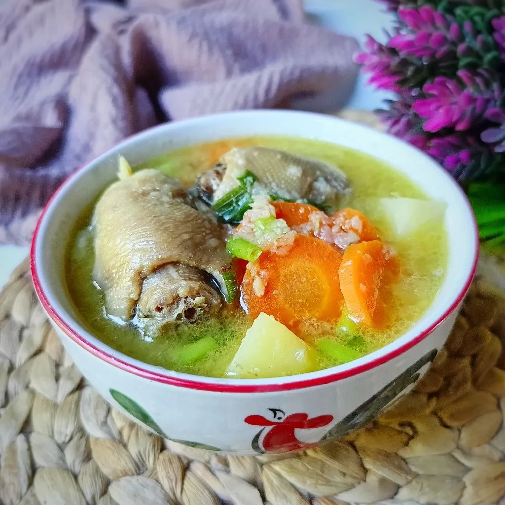 Sop Kepala Ayam