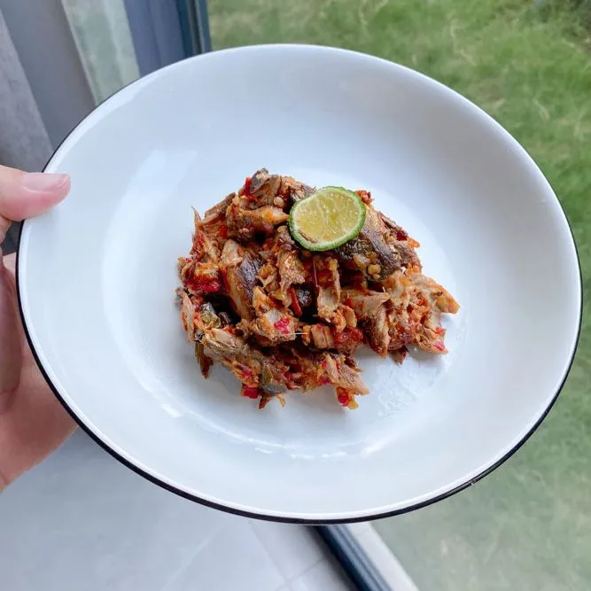 Tongkol pedas bumbu merah