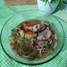 Siap di santap dengan nasi hangat walaupun tampilannya kurang enak di pandang tapi rasanya mantap