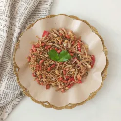 Teri kacang bumbu iris
