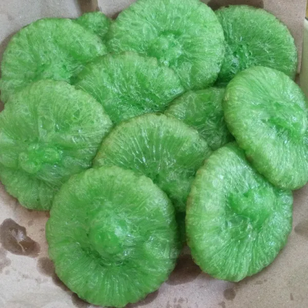 Setelah matang angkat dan tiriskan.