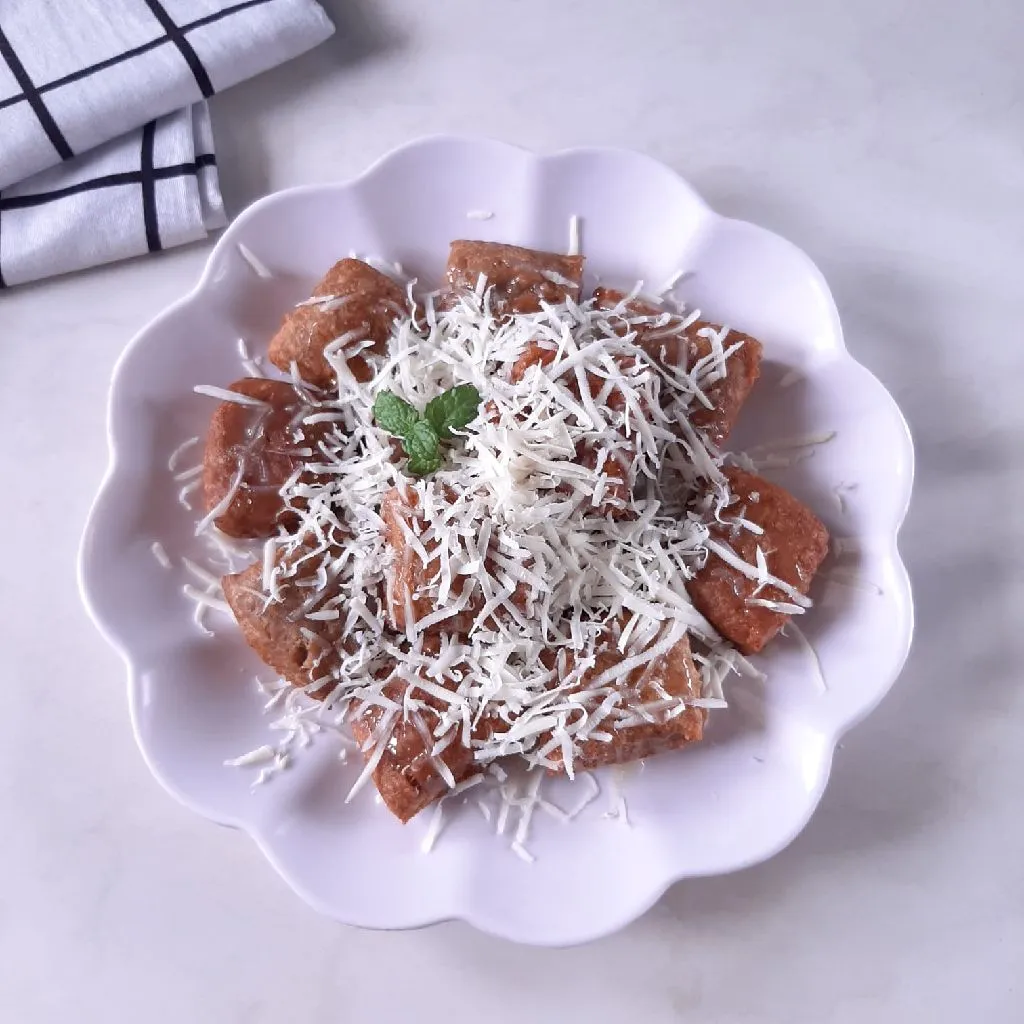 Kue Nasi Kopi Goreng