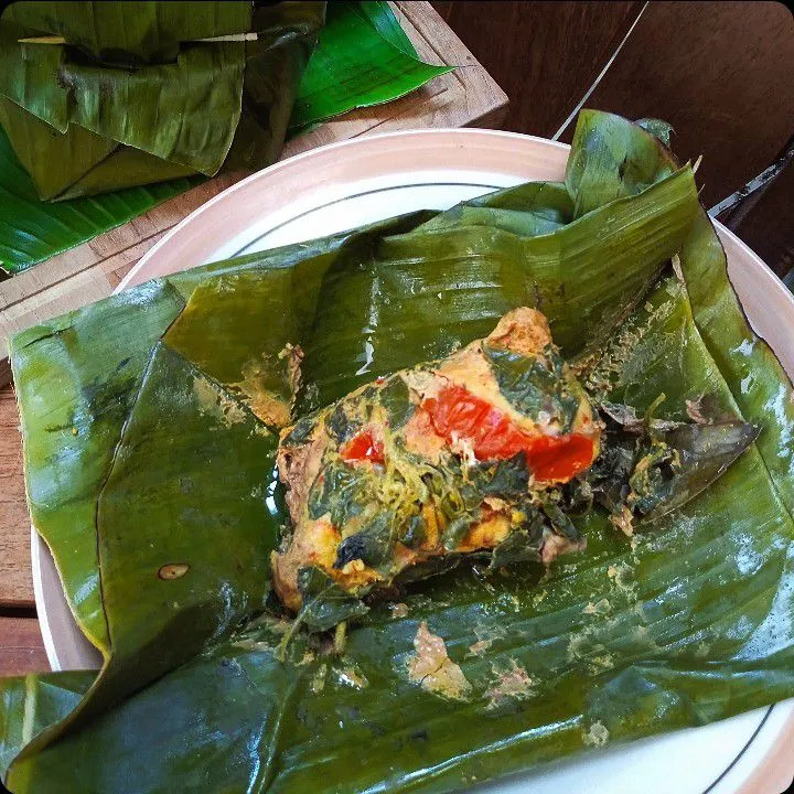 Pepes Ayam Daun Kemangi