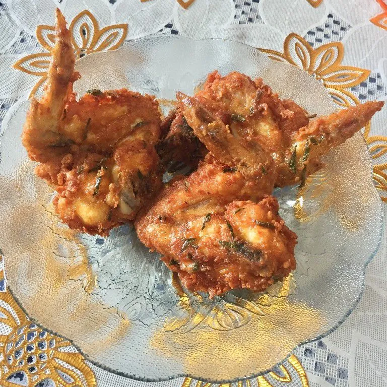 Ayam Goreng Terasi Daun Jeruk