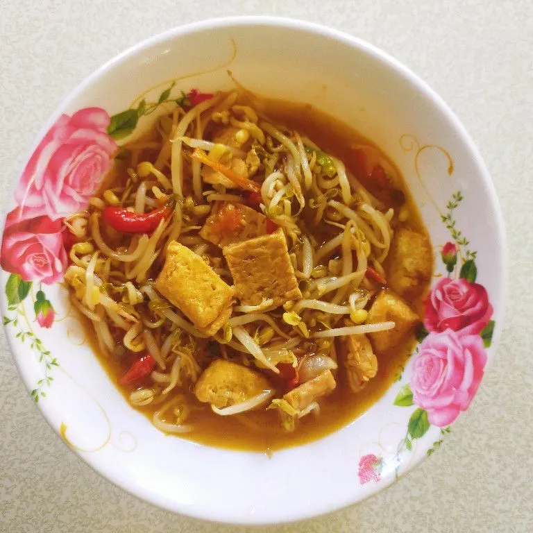 Tumis basah tauge tahu dan tempe