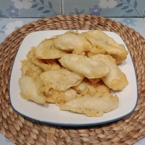 Pisang goreng siap dinikmati