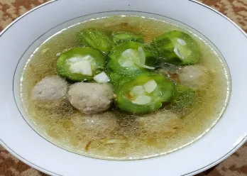 Sop Oyong dan Baso