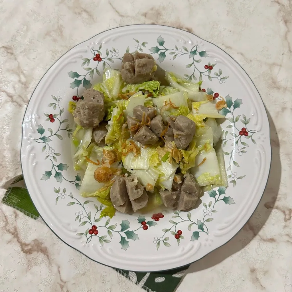 Tumis Bakso Sawi Putih