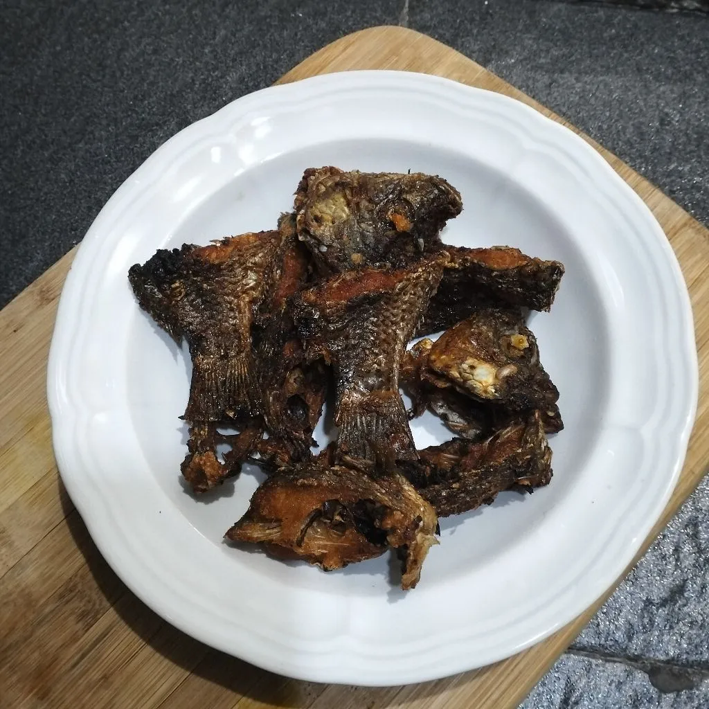 Ikan Nila Goreng Kering