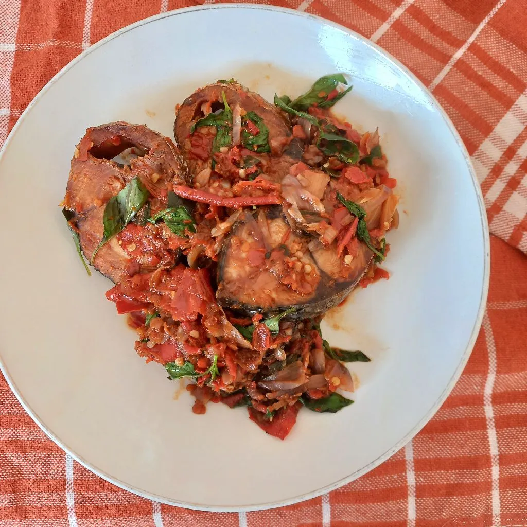 Ikan Kenyar Balado