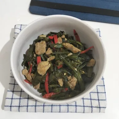 Genjer Tumis Daging