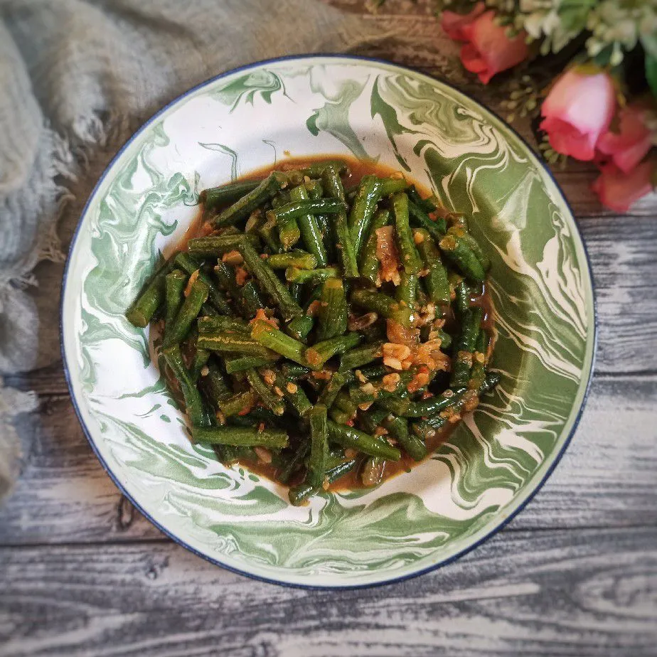 Tumis Kacang Panjang Bumbu Kemiri
