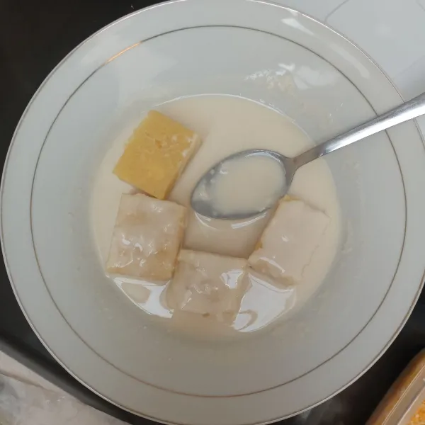 Celupkan ke pelapis basah