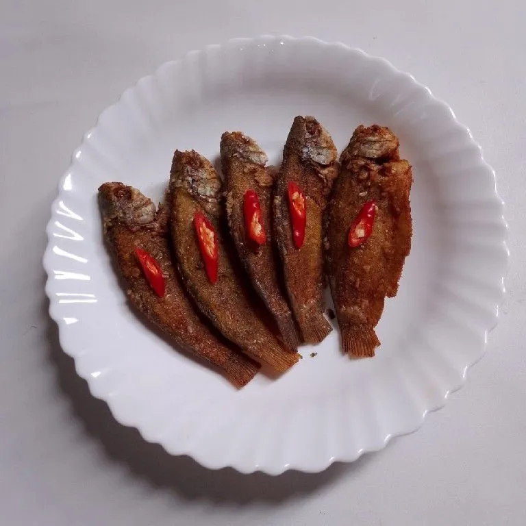 Ikan sepat goreng bumbu