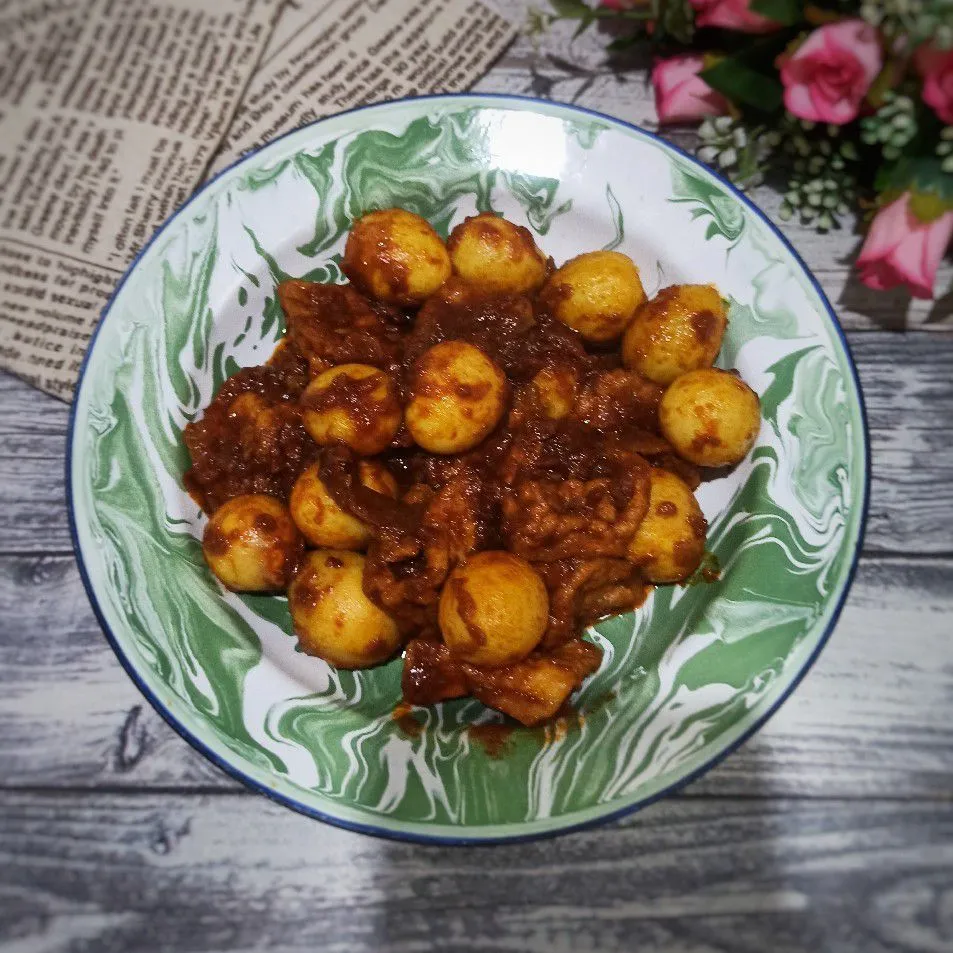 Tahu Dan Telur Puyuh Bumbu Balado