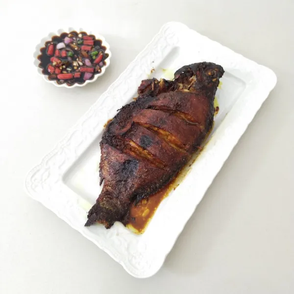 Angkat dari airfyer siap di nikmati dengan nasi hangat dan sambal cabe kecap manis.  Makyoss..