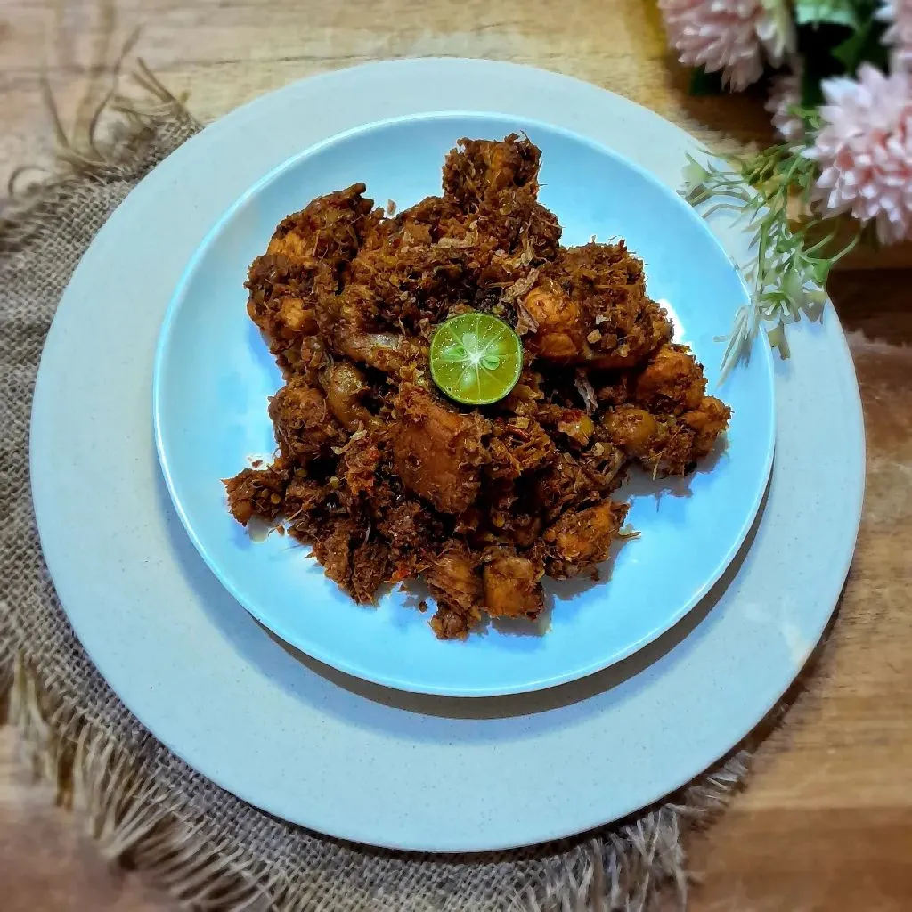 Dangkot Ayam Khas Sulawesi Selatan