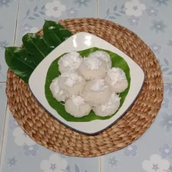 Ketan Putih Kelapa